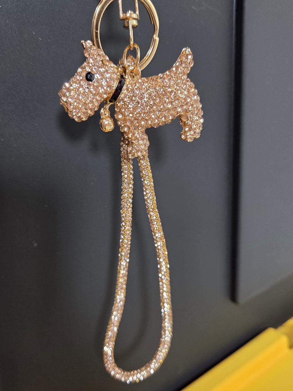 ✨ LUXURY CRYSTAL SCOTTIE DOG BAG CHARM / KEYCHAIN (NWT)